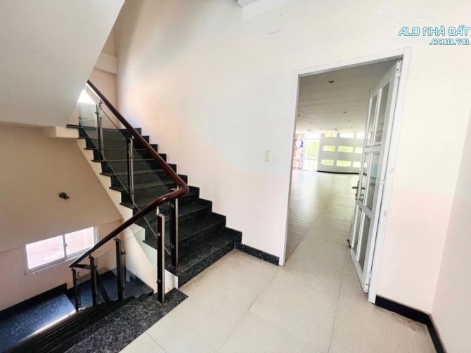Vị tri kinh doanh nhà 4 tầng hẻm thông 6m THỐNG NHẤT, Gò Vấp, DT 190m2 (5.6 x 33), nở hậu. - 4