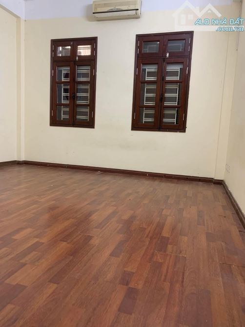 MỜI THUÊ NHÀ PHÂN LÔ VỈA HÈ KĐT VĂN QUÁN - 4
