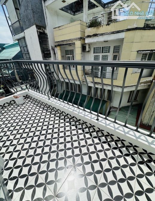 Ô TÔ ĐỖ CỬA, NGANG 5.1M, 4 Tầng BTCT, DTSD 90m2, P1 Gò Vấp, giá 6.2ty TL - 4