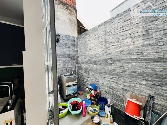 TÔ HIỆU - HẺM KINH DOANH 2 XE TẢI TRÁNH - 70M2  - 3 TẦNG MỚI - TẶNG NỘI THẤT - NHỈNH 10 TỶ - 5