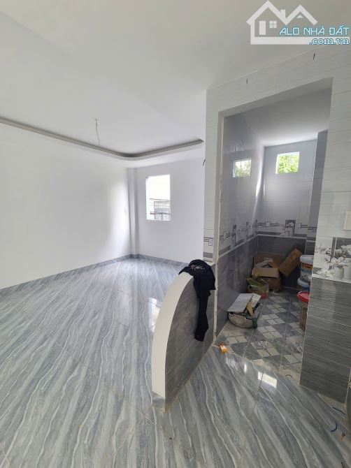 nhà 1 trệt 1 lầu 1 lửng 58m2 4ty450 TL full nội thất cách đường Bình Hòa 24 chỉ 30m - 5