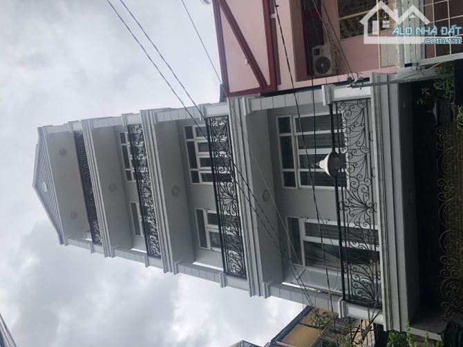 Bán nhà hẻm 339/ Lê Văn Sỹ, Phường,13,Quận,3,Dt: 5x20m2,Kc: 6 Lầu,Giá Bán: 27 Tỷ 9 - 5