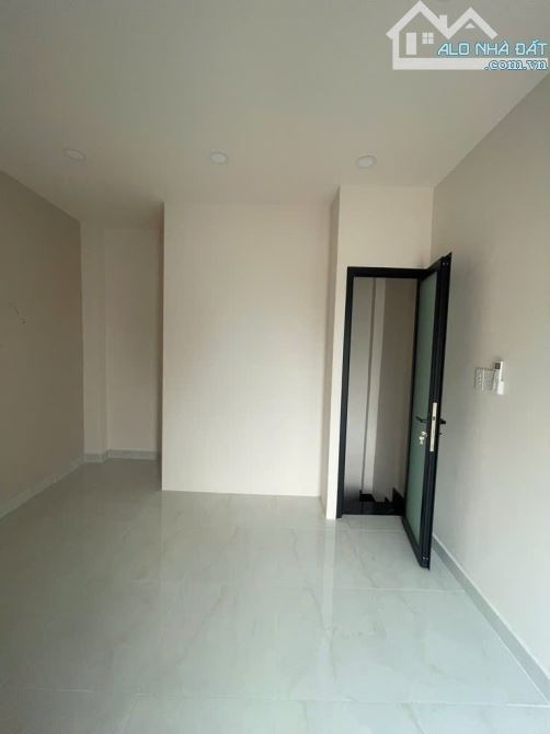 ✔️ MT HẺM THÔNG PHẠM THẾ HIỂN Q8 CHỈ 3TY2 - 5