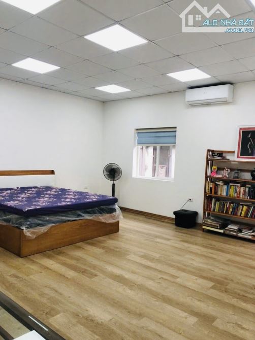 HIẾM BA ĐÌNH! 85m2,4T thang máy - Cách mp Kim Mã 40m - ô tô đỗ cửa - 5