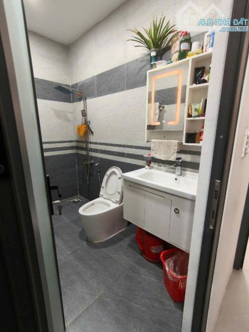 Bán Nhà Tân Phú, hẻm xe hơi, 77m2, 3 tầng, gần đường Tân Kỳ Tân Quý, 6 tỷ. - 5