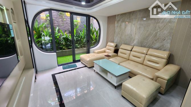 NHÀ PHỐ THANG MÁY – ĐẲNG CẤP - 4 TẦNG - FULL NỘI THẤT NGAY NGÃ TƯ GA - QUẬN 12 - 5
