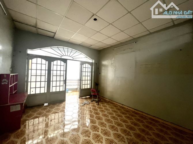 1p ra chợ Xóm mới 43m2. 3.8 tỷ 2 Tầng Vuông Vức - 5