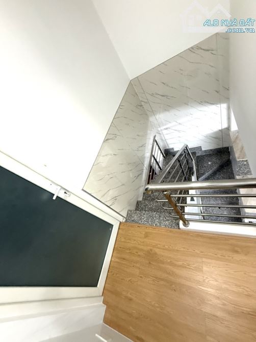 NHÀ CHỢ BÙI DƯƠNG LỊCH, BÌNH TÂN GIÁP TÂN PHÚ. DT 3.5m x 14.5m. Giá 3️⃣Tỷ9️⃣ - 5