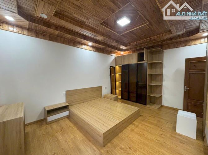 Cần Bán Nhà Phố 3T- 100m2 (5mx20m) chỉ 6.5 tỷ  Đường Nguyễn Công Trứ Phường 8  Đà Lạt - 5