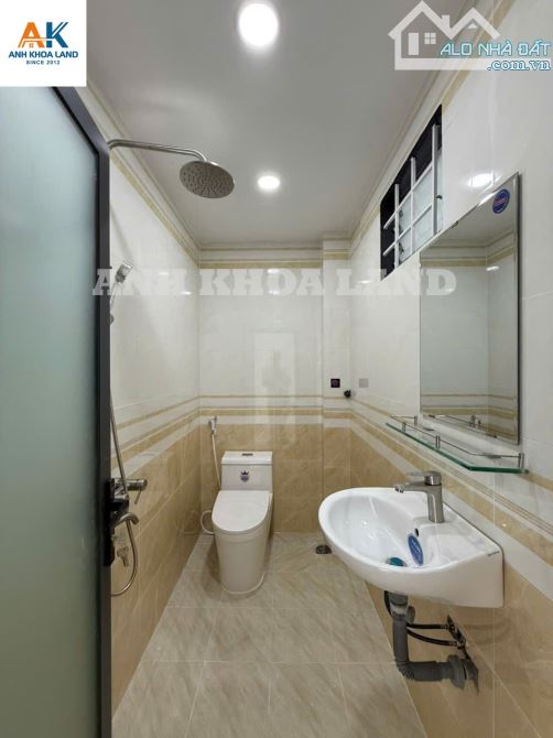 CĂN HIẾM - NHÀ MỚI XÂY 2 TẦNG DỌN VÀO Ở NGAY - NGAY KHU TRUNG TÂM THỦ ĐỨC - GIÁ 5.15 TỶ - 5
