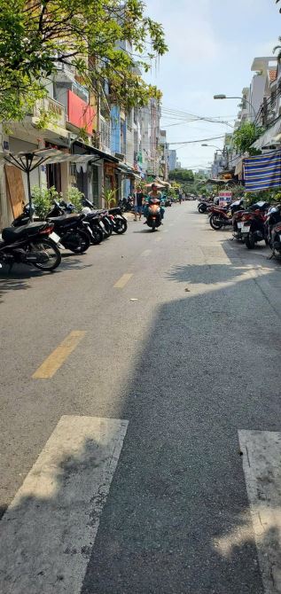Nhà Đ.ẹ.p – G.i.á phải chăng - Cư xá Phú Lâm D - Quận 6 - 5