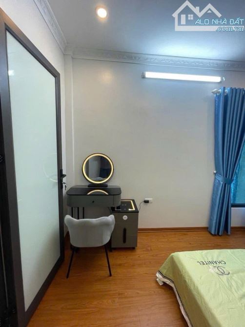 BÁN NHÀ  TÂY SƠN -OTO ĐỖ CỬA– 16M²/20M² T2 – 5 TẦNG – MT 3.3M – GIÁ 5.195 TỶ – ĐỐNG ĐA - 5