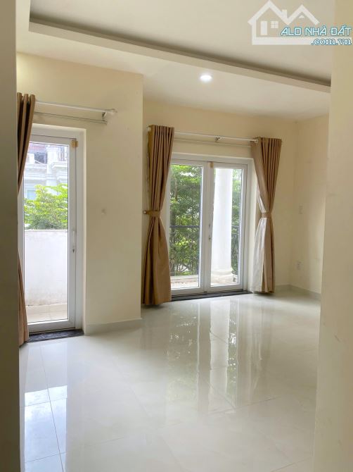 Nhà CityLand Centre Hill 5x20 Trệt.3L.5P.5wc.Full ML.Tốt VP.SPa.KD Online - 5