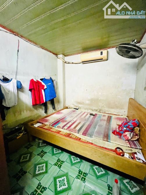 🏡 CHỈ 1,7 tỷ (còn bớt) SỬ DỤNG NGAY NHÀ TRỆT, LỮNG, 4PN, 5m * 13m, HẺM  218, XE KHÁCH CHẠ - 5