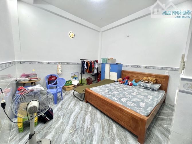 Gần Mặt Tiền Đường Quang Trung, Gần Emart 2 -64M² - 4Tầng BTCT - 5