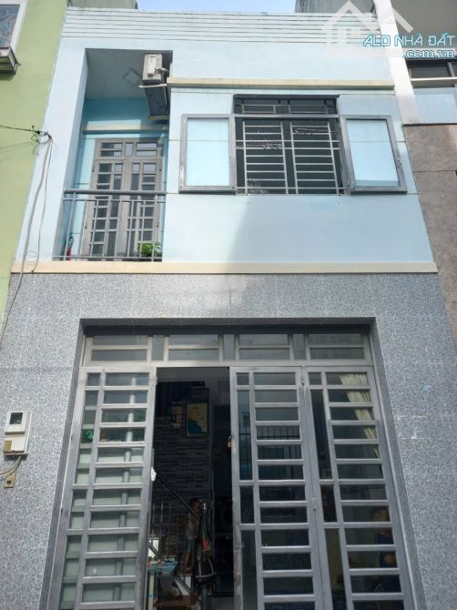 Cho thuê nhà 1/ lý thánh tông (4.5 x 10m), nhà 1 lầu, 2pn 2wc, giá chỉ 8.5 tr - 6