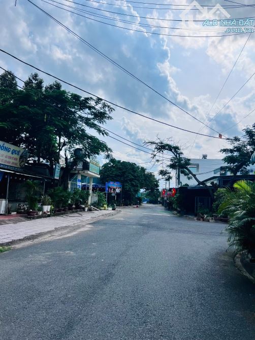 Siêu phẩm 368m2 đất Biệt Thự, KDC Bộ Công An- An Phước Long Thành. Đường Phùng Hưng - 6