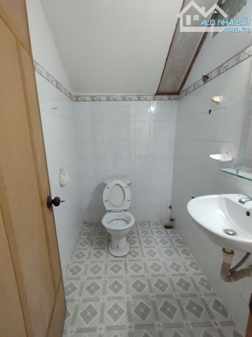Cần cho thuê nhà mặt tiền đường Nguyễn Ái Quốc 1 trệt, 1 lửng, 2 lầu chỉ 16,5 triệu/tháng - 6