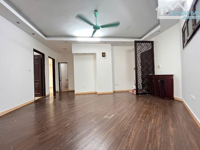 KHUẤT DUY TIẾN I9 – 108M2 – CĂN GÓC 3PN – TẦNG TRUNG ĐẸP – 6.8 TỶ - 6