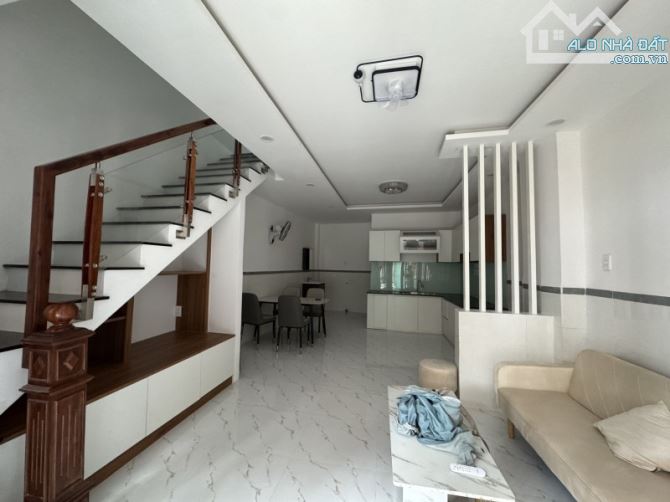 Bán gấp nhà Tăng Nhơn Phú A – Hẻm ô tô thông, 42m², chỉ 3.65 tỷ TL - 6