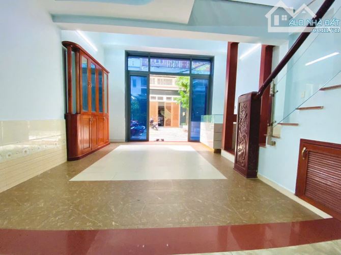 BÁN NHÀ 5 TẦNG KHU ĐỒNG BỘ, HXH, P14, GÒ VẤP. DT: 5x13M. GIÁ: 7.99 TỶ - 6