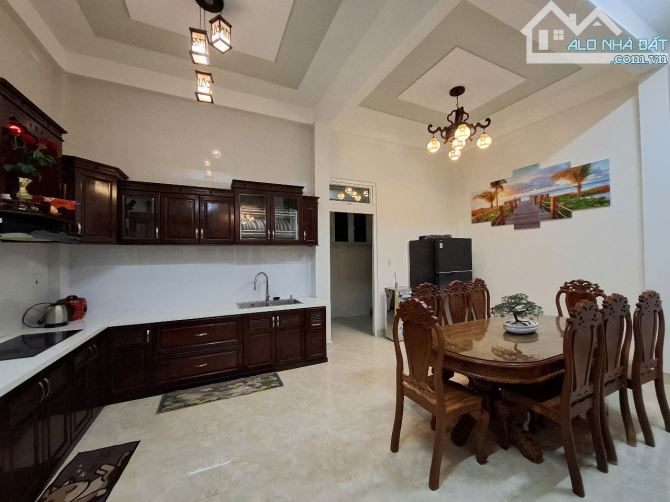 Bán gấp Biệt Thự Mặt Tiền 230m, đường Hồ Xuân Hương, P.12, Đà Lạt - 6