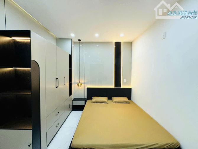 📌📌📌LÀM VIỆC TRỰC TIẾP GIÁ TỐT !!! Bán Nhà 3 Tầng Kiệt 64/ Lê Đình Lý - 6
