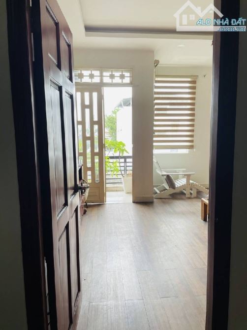 60m2 - Giá 10 tỷ - Ngang 5m - HXH Huỳnh Tấn Phát gần cầu Phú Thuận, Q7 - 7
