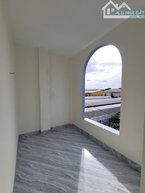 nhà 1 trệt 1 lầu 1 lửng 58m2 4ty450 TL full nội thất cách đường Bình Hòa 24 chỉ 30m - 7