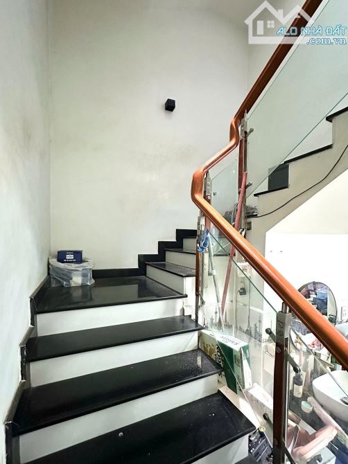 KHU TÊN LỬA Phường Bình Trị Đông B Quận Bình Tân  HẺM 6M TRẢI NHỰA THÔNG RA TÊN LỬA - 7