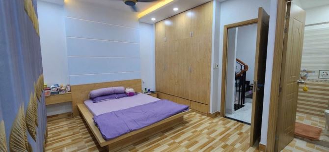Nhà 3 tầng - Dt: 83m2 (5,2x16m) - HxH thông - nội thất cao cấp - Quận 2 - 10,5 tỷ - 7