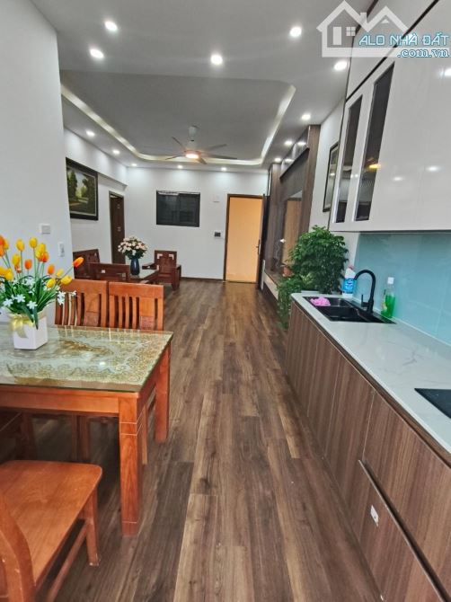 Cần Bán Căn CC 3 Ngủ, 2 WC Khu ĐT Bắc Linh Đàm 78M- Nhỉnh 5 Tỷ - 7