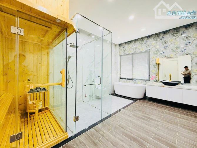 Giảm 1 tỷ - Nhà mới 6 tầng 4x16M khu phân lô vip nhất Phan Huy Ích, có thang máy, 11.5 tỷ - 7