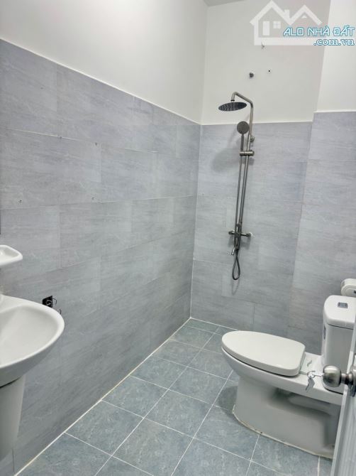 NHÀ GÒ VẤP 3 TẦNG - 4 × 16 HẺM 6M - NGUYỄN VĂN CÔNG - nhỉnh 7 TỶ - 7