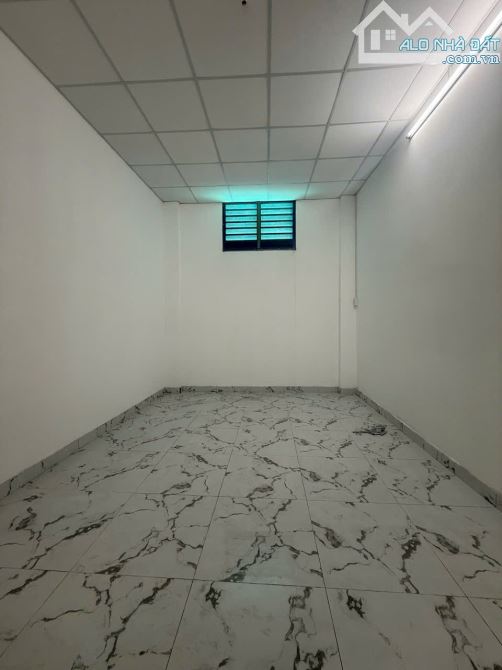 Giá nhỏ nhưng nhà KHÔNG nhỏ - Hơn 40m2 đất - Cách Tân Hoà Đông chỉ 5 phút - 7