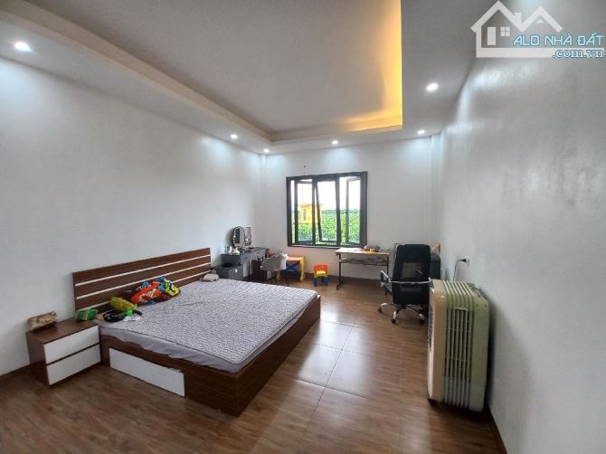 Nhà Đẹp_Cự Khối Long Biên-3 Tầng*60m_MT4m -Ô TÔ ĐỖ Gần ô tô Tránh- Tiện Ích Bạt Ngàn - 7