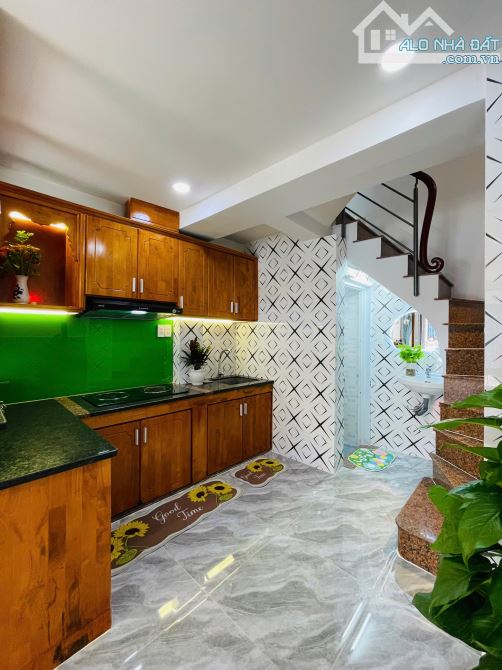 🌈 NHÀ 3LẦU MỚI HẺM XE TẢI , ĐƯỜNG NGUYỄN OANH , P17 , QUẬN - GV - 7