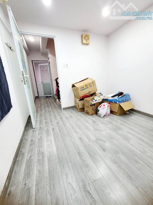 🔥 NGUYỄN THIỆN THUẬT, P3, Q3, 34m2, 4 TẦNG, 4 PHÒNG NGỦ, 2 SÂN THƯỢNG. GIÁ: 6,75 TỶ🌹🌹 - 8
