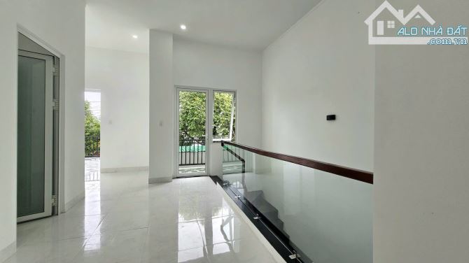 NHÀ MẶT TIỀN NGUYỄN PHÚC CHU KHU ĐẤU GIÁ: GIÁ 4.18 tỷ - 8