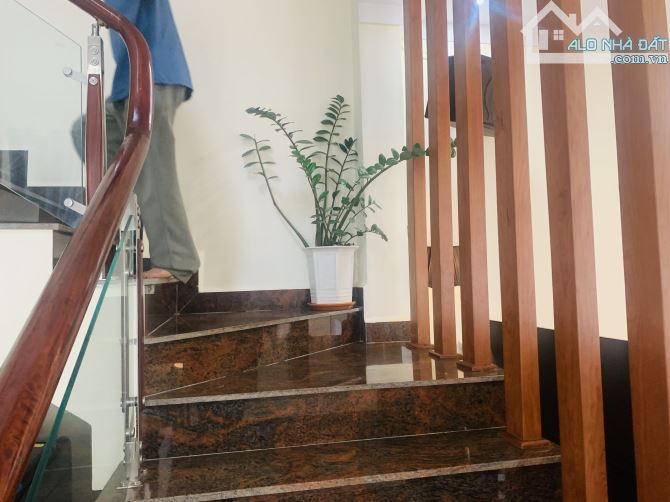 Biệt Thự Đường Mặt Tiền 116m - 9ty, đường Ngô Quyền, P.06, Đà Lạt - 8