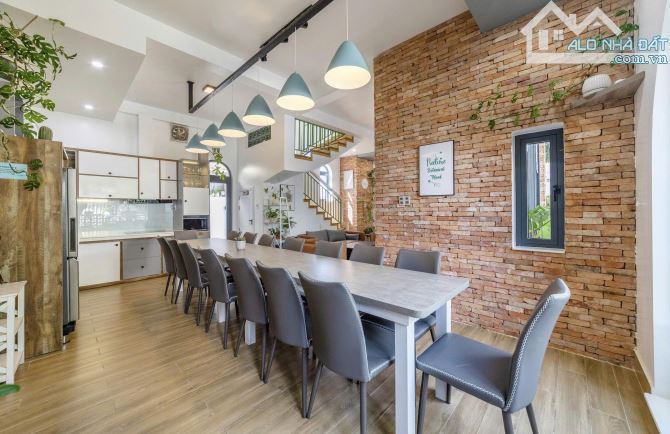 BÁN NHANH VILLA - HẺM XE HƠI NGÔ TẤT TỐ, 180M², 19 TỶ, P.8, ĐÀ LẠT - 8