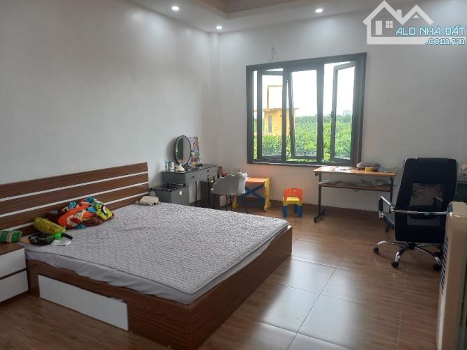 Nhà Đẹp_Cự Khối Long Biên-3 Tầng*60m_MT4m -Ô TÔ ĐỖ Gần ô tô Tránh- Tiện Ích Bạt Ngàn - 8