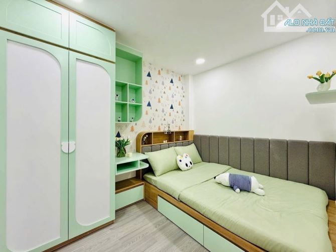 NHÀ GÒ VẤP 4 TẦNG - 4,5 × 9 HẺM 6M - PHAN HUY ÍCH - nhỉnh 5 TỶ - 8