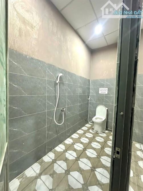 👉85 triệu - CHO THUÊ MẶT BẰNG 397m2, NGANG 10m MẶT TIỀN ĐƯỜNG MẬU THÂN - 8