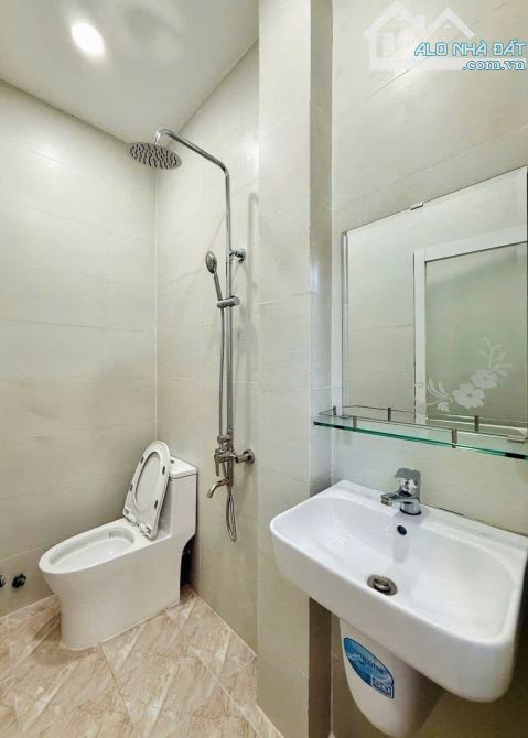 BÁN NHÀ KHU DÂN CƯ SẦM UẤT ĐƯỜNG HÒA BÌNH TÂN PHÚ 4 TỶ 150TR SHR 56.7M2 - 9