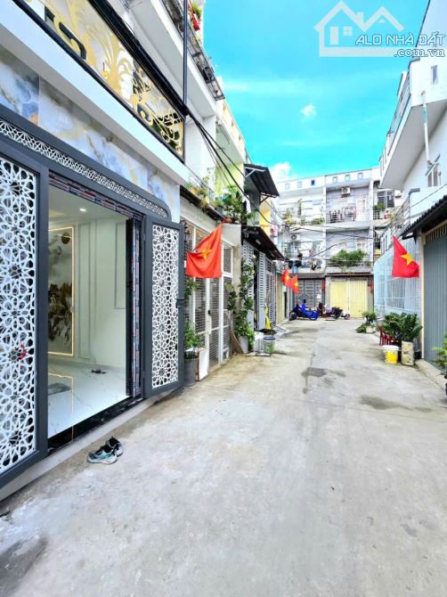 Bán nhà hẻm xe hơi 172 Nguyễn Bình, Nhà Bè, Dt 3,2 x10m, 3 lầu. Giá 2,53 tỷ - 9