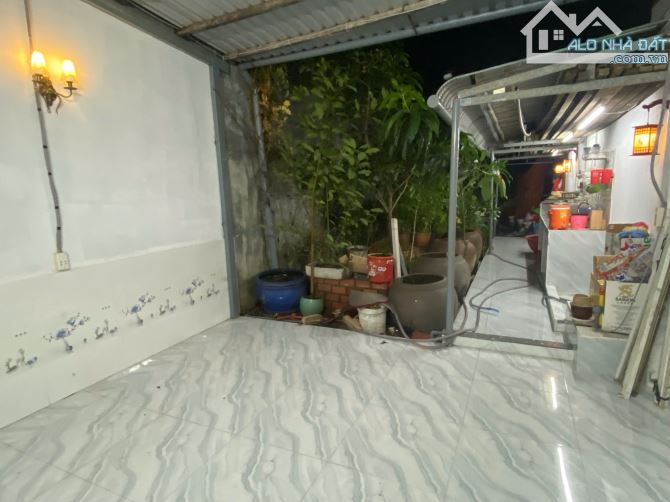 BÁN NHÀ GÁC LỬNG – SỔ RIÊNG THỔ CƯ. 200m2. Chỉ 2Tỷ4. Ô Tô - 9