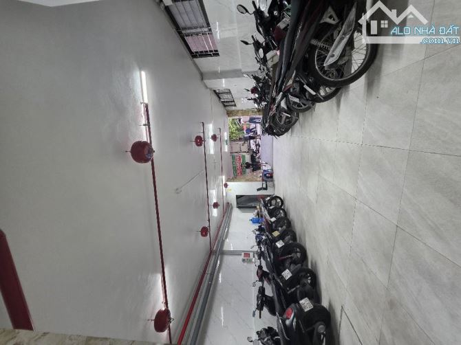 69.9x tỷ/ 122 m2/ 8 Tầng/ 6.2 M tiền/ Tòa Văn Phòng - 9