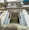 Bán nhà đường Trường Chinh- 40m2, 2PN, 2WC - giá 3,9 tỷ