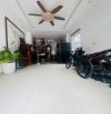 👉  bán nhà la Khê hà đông  5 tầng -lô góc 3 mặt thoáng - kinh doanh sầm uất- oto đỗ cửa